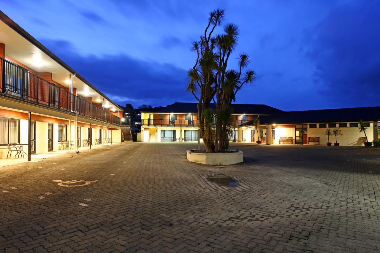 Heritage Court Lodge أومارا المظهر الخارجي الصورة