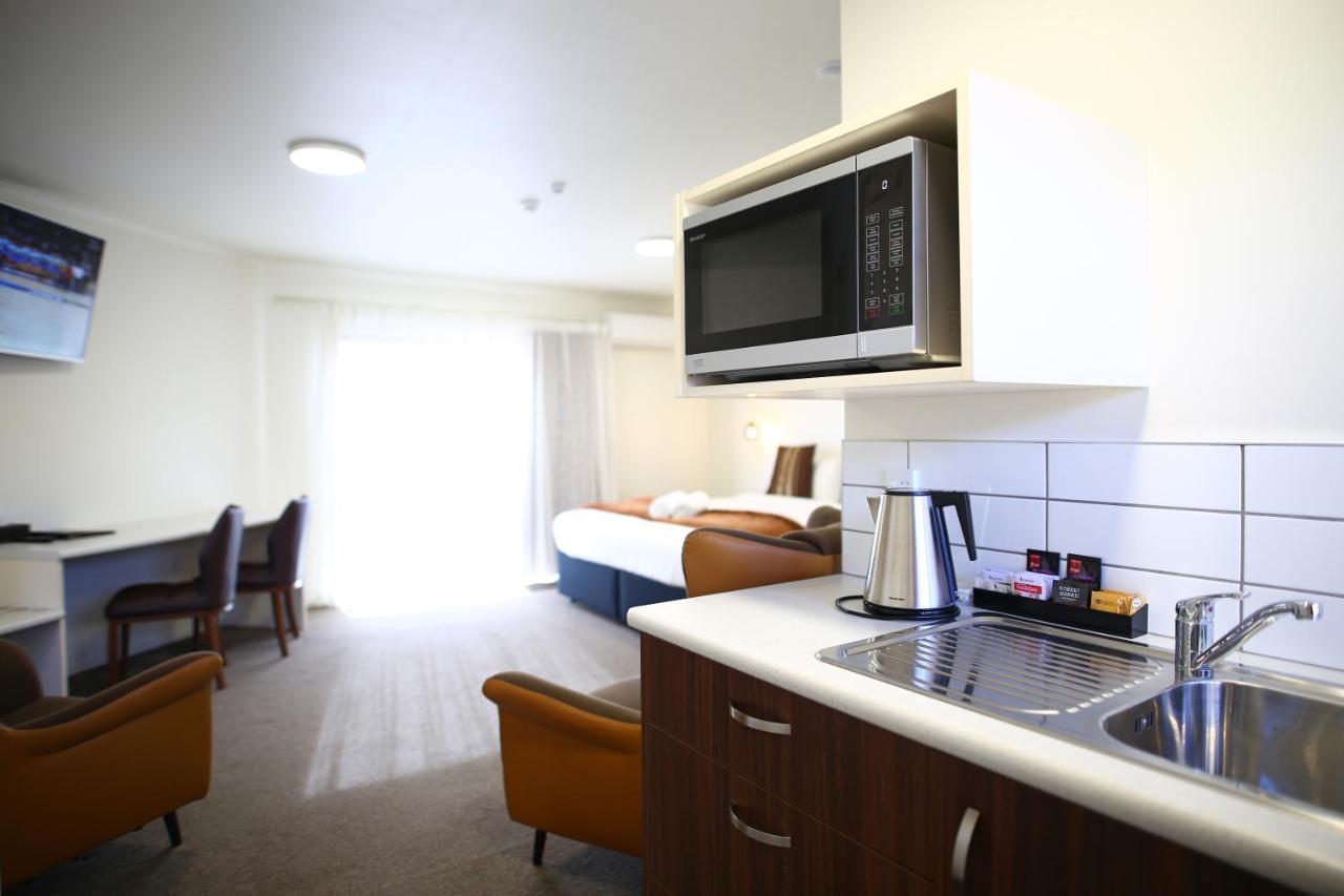Heritage Court Lodge أومارا المظهر الخارجي الصورة