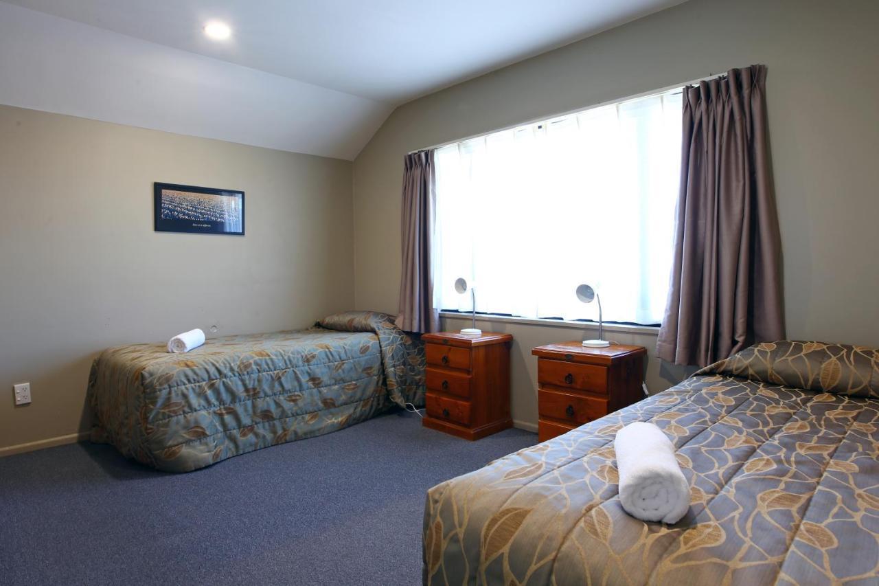 Heritage Court Lodge أومارا المظهر الخارجي الصورة