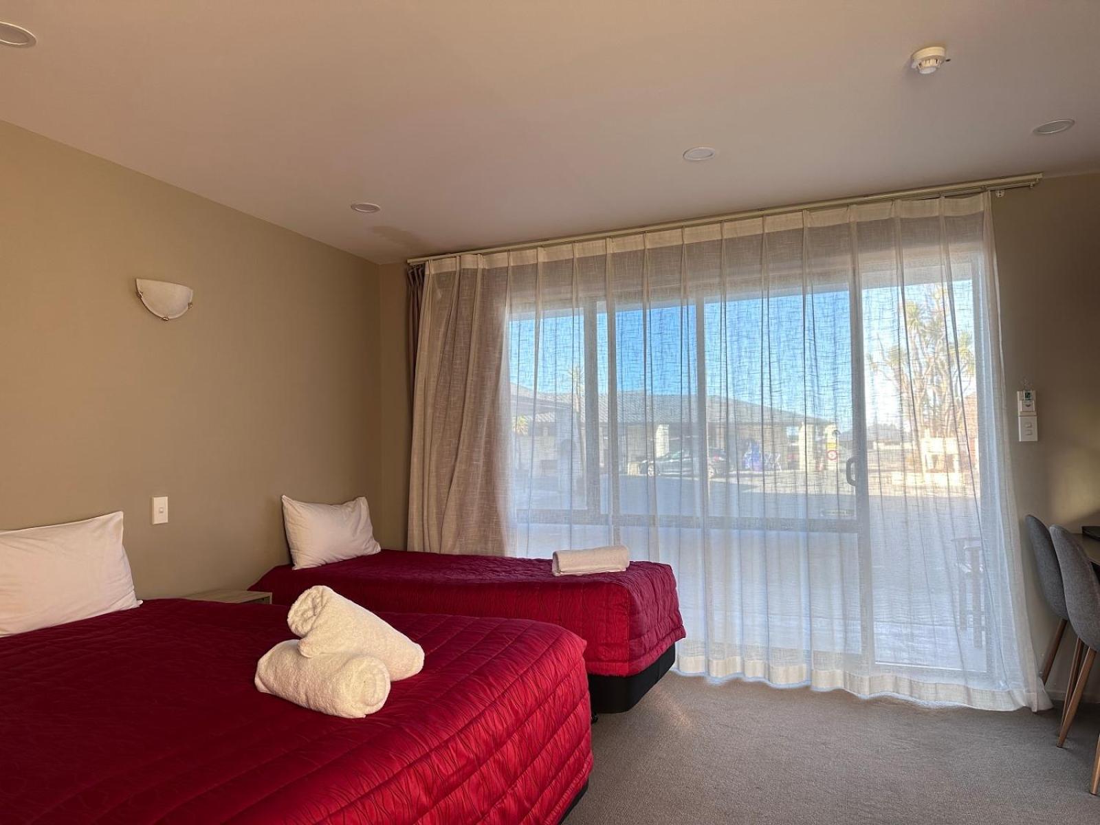 Heritage Court Lodge أومارا المظهر الخارجي الصورة
